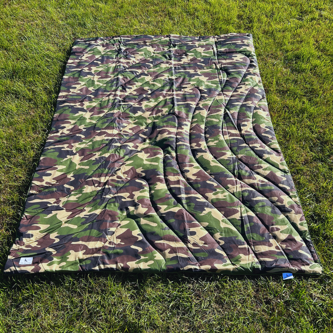 Camo - Indoor/Outdoor Puffy Blanket