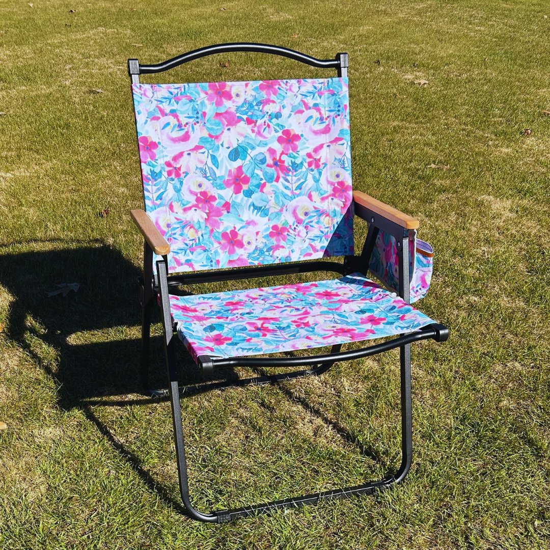 The Islander Folding Lawn Chair