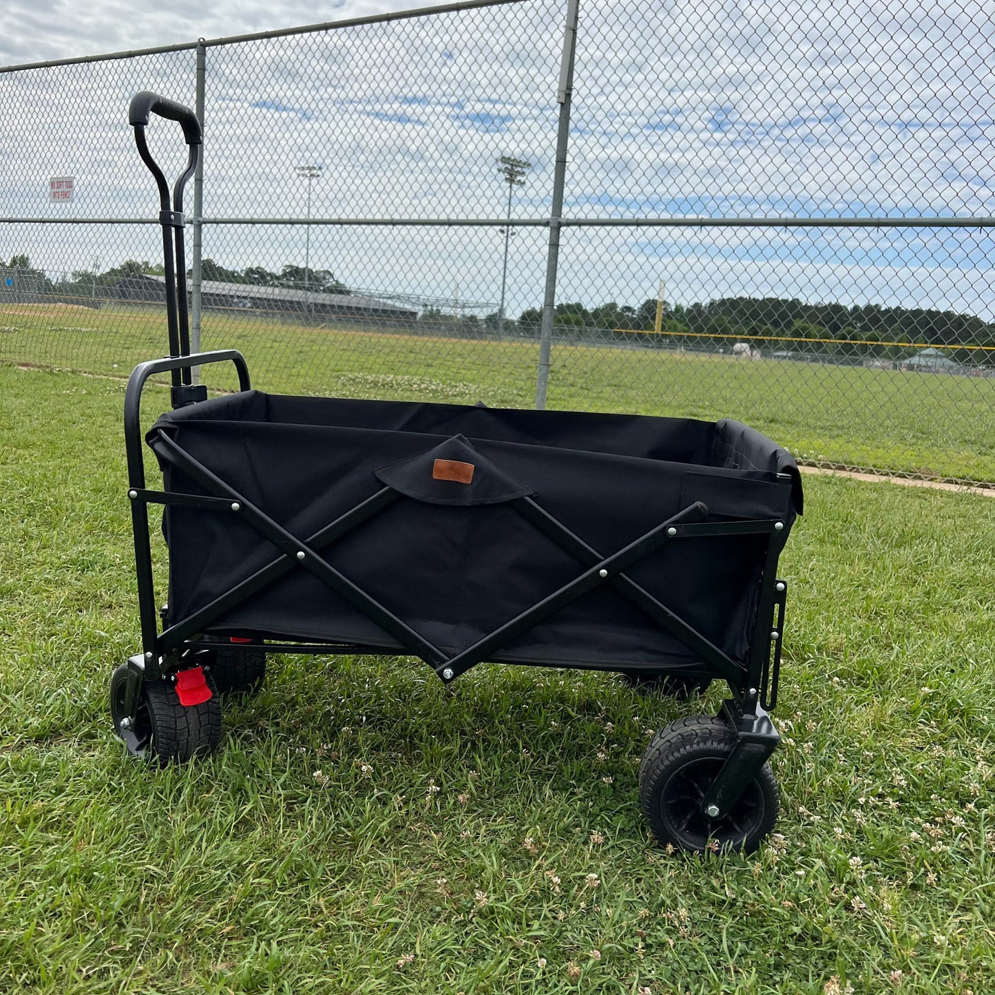 Black Tailgate Wagon